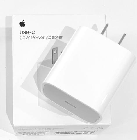 Type-C Adapter 20W (with box)